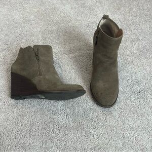 Lucky brand ankle boots